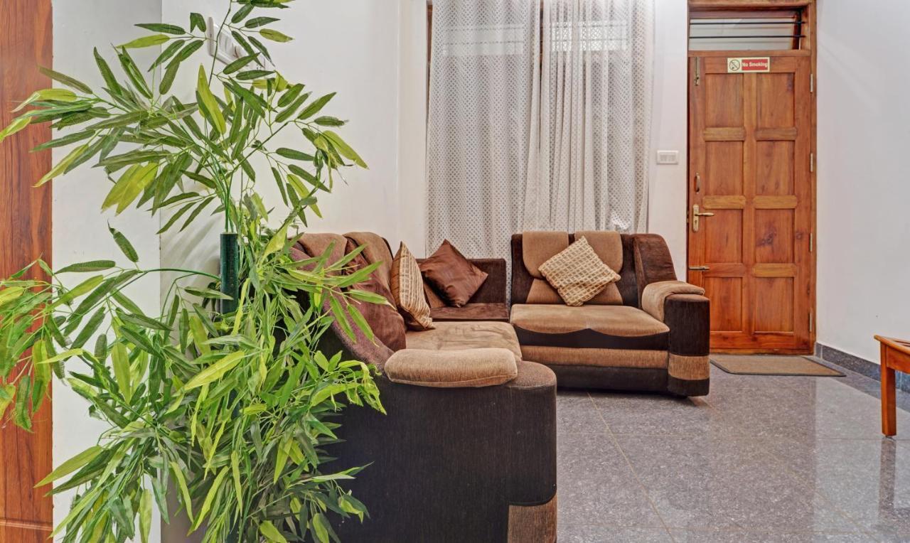 Treebo Alaka Rester Homestay มาดิเครี ภายนอก รูปภาพ