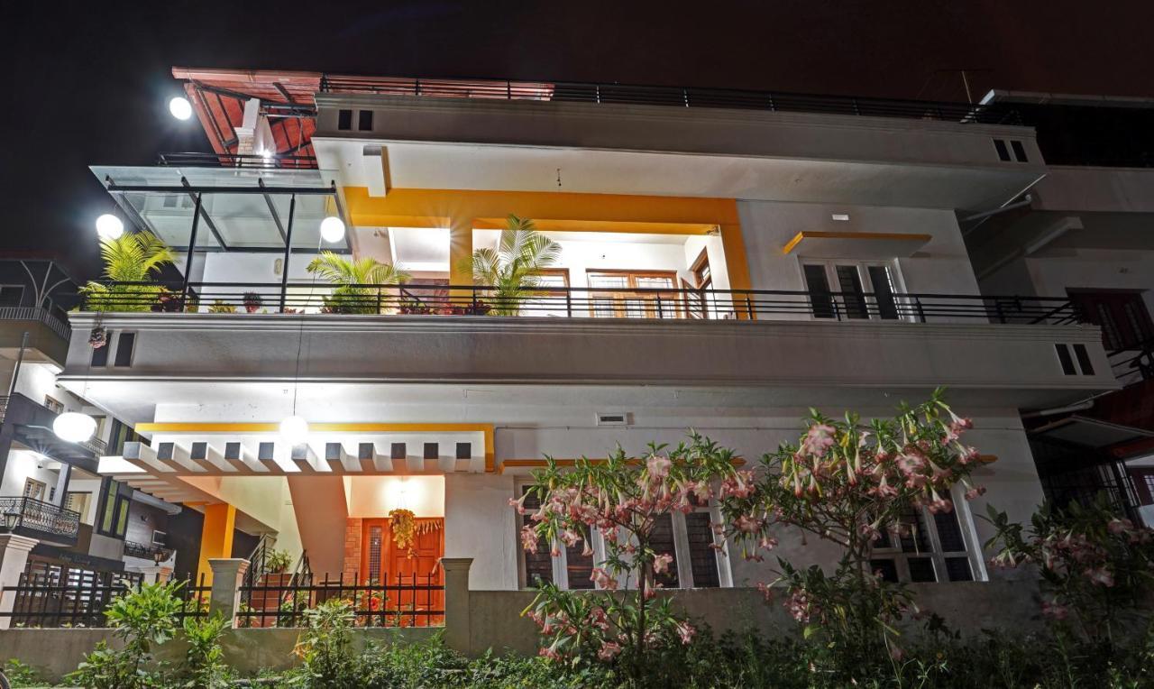 Treebo Alaka Rester Homestay มาดิเครี ภายนอก รูปภาพ